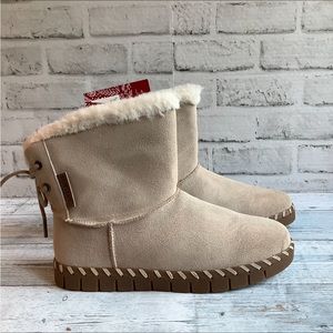 MUK LUKS Women’s Size 8 Flexi Albany Women's Suede Winter Boots